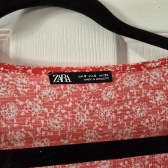 Zara Red Oversized Floral Dress - Picture 4 of 7